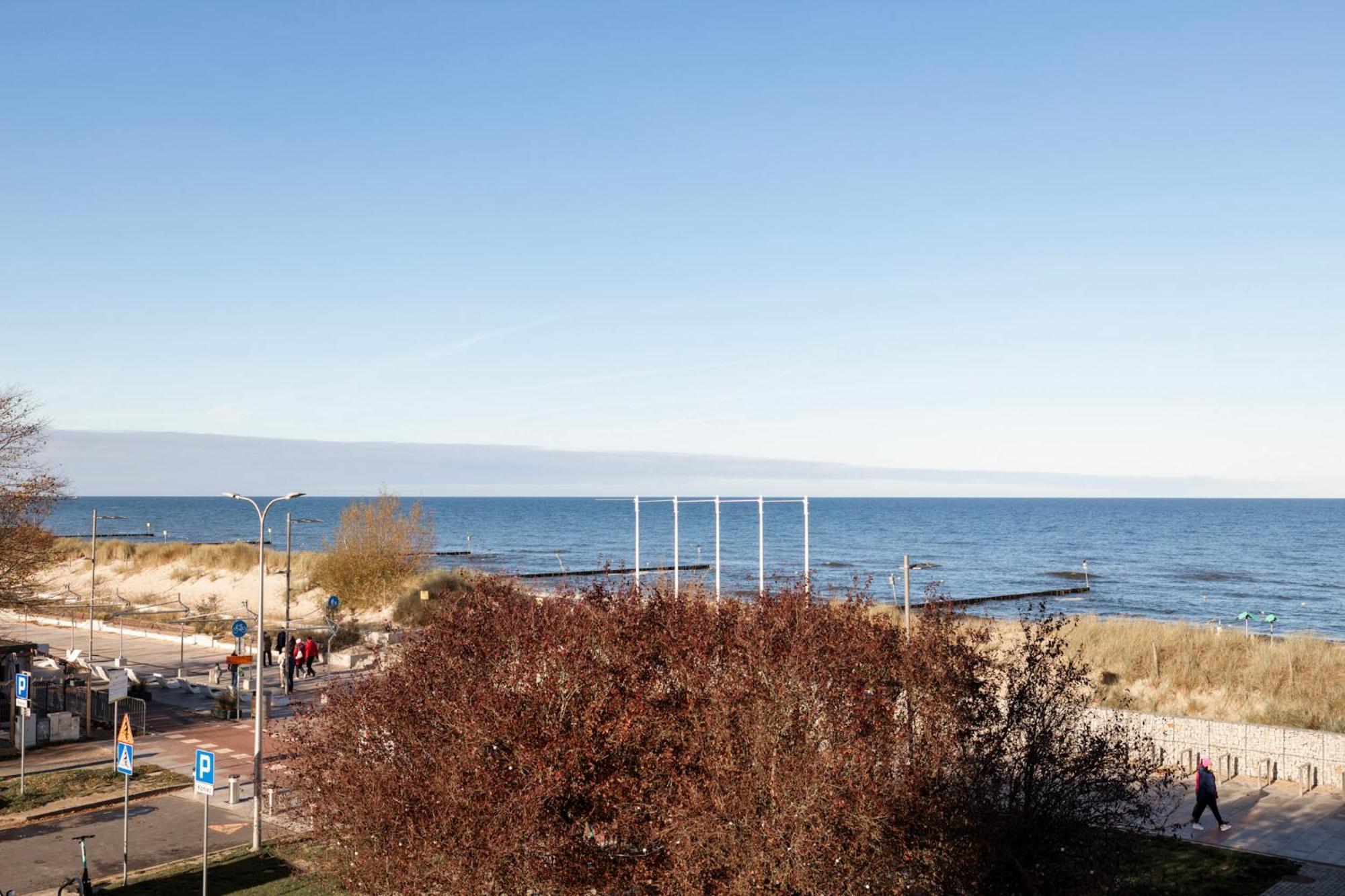 Marine Hotel By Zdrojowa Колобжег Екстериор снимка Baltic Sea at Pärnu